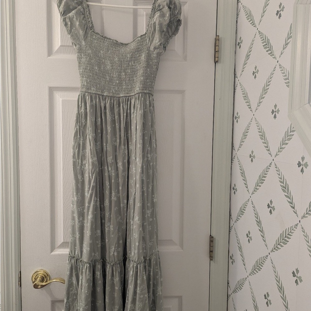 🌷Sage Boho Smocked Maxi Dress🌿